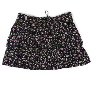 Bebe black floral layered ruffled mini skirt Small